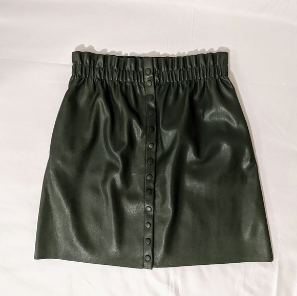 Zara Dresses & Skirts - NWT Zara Knit Faux Leather Paperbag Skirt Olive